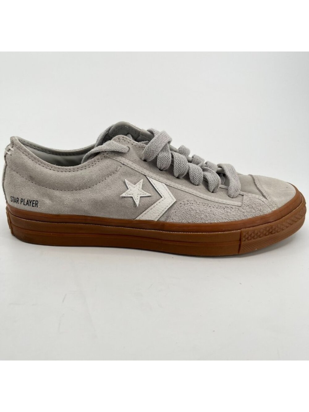 Converse Star Player 76 Suede Low Mens Size 10 Gray Gum Athletic Shoes Sneakers
